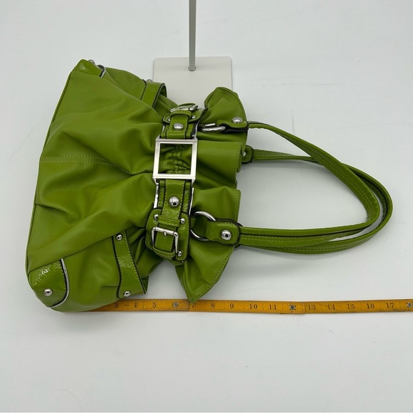 Wilsons Leather Lime Green Belted Shoulder Bag Y2K Style Silver Hardware - Picture 8 of 11